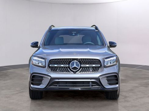 New 2026 Mercedes-Benz GLB 250 4MATIC image 2