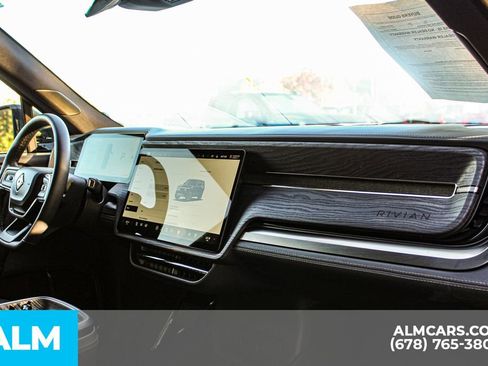 Used 2025 Rivian R1S Adventure image 28