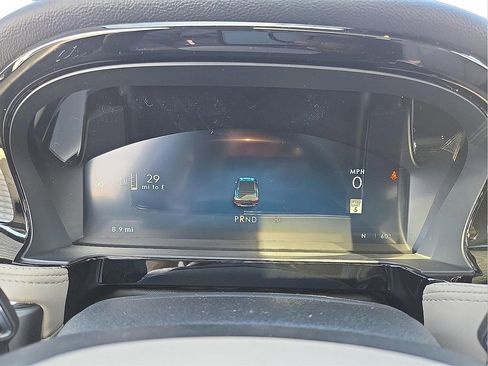 New 2026 Lincoln Corsair Premiere image 18