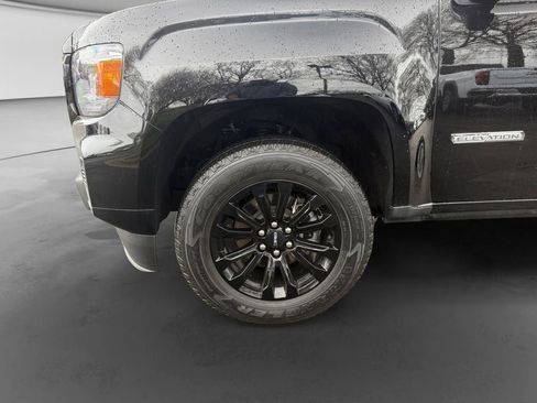 Used 2022 GMC Canyon Elevation w/ Elevation Premium Package AWD/4WD image 9