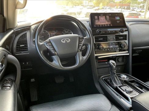 Used 2024 INFINITI QX80 Luxe image 15