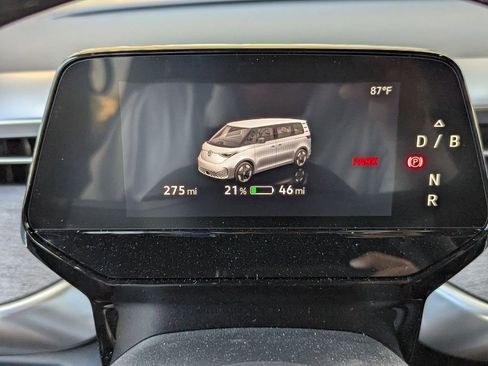 New 2025 Volkswagen ID. Buzz 1st Edition RWD image 10
