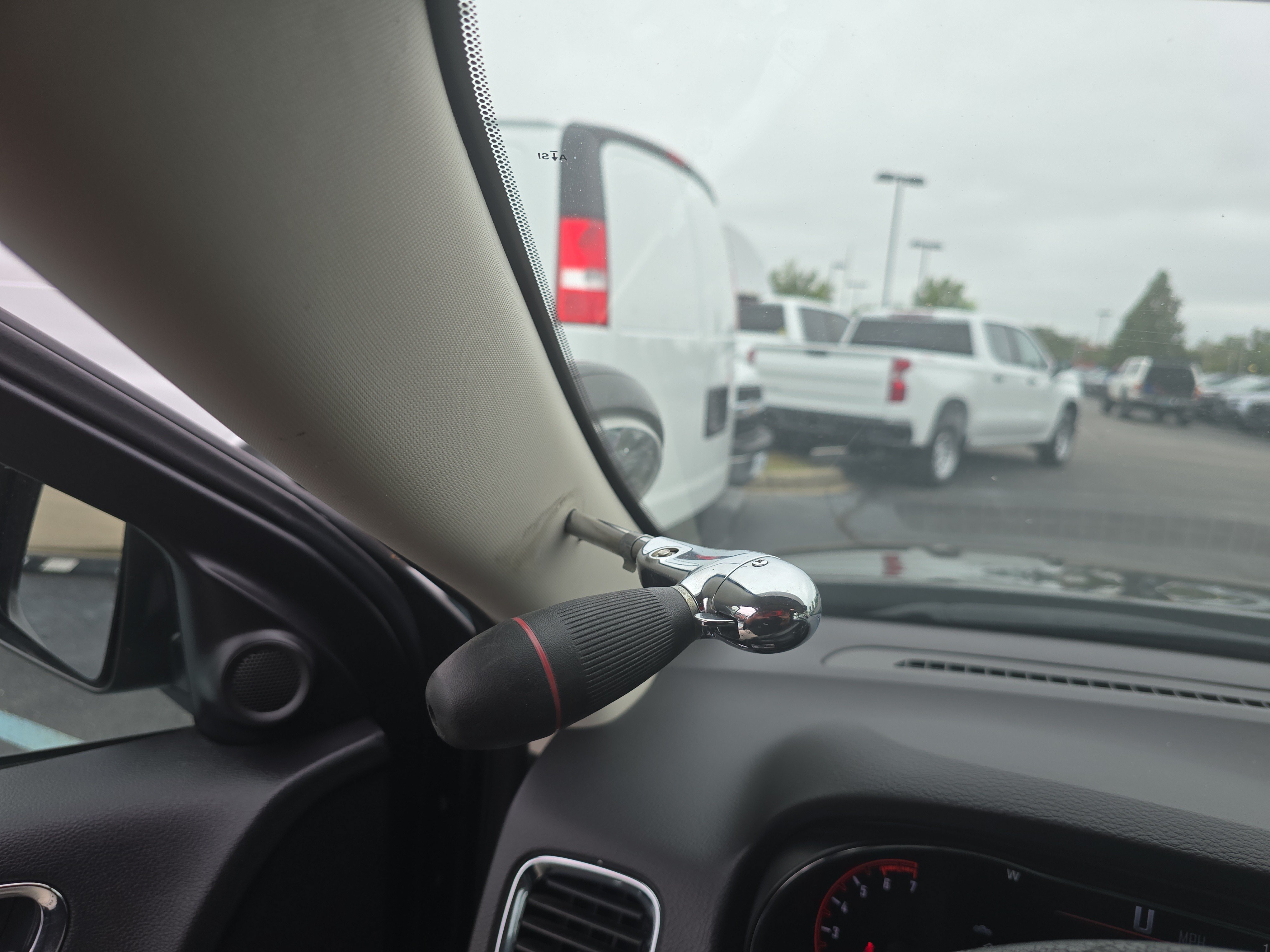 Used 2018 Dodge Durango AWD image 17