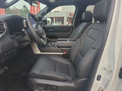 Certified 2025 Toyota Tundra Limited image 15