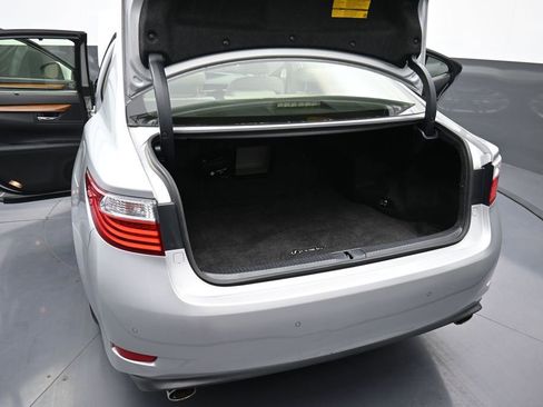 Used 2014 Lexus ES 350 FWD image 16