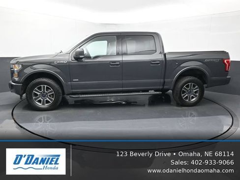 Used 2016 Ford F150 XLT w/ Equipment Group 302A Luxury AWD/4WD image 2
