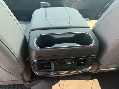 New 2026 GMC Sierra 1500 SLT w/ SLT Premium Plus Package AWD/4WD image 13