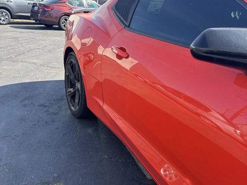 Used 2019 Chevrolet Camaro SS w/ Black Appearance Package RWD image 6