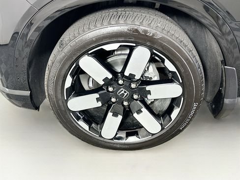 Used 2025 Honda Prologue Elite image 11