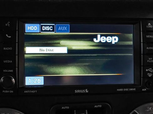 Used 2015 Jeep Wrangler Sport w/ Quick Order Package 24S AWD/4WD image 22