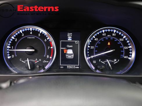 Used 2016 Toyota Highlander XLE AWD/4WD image 17