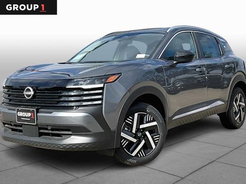 New 2026 Nissan Kicks SV w/ Charging Package image 1