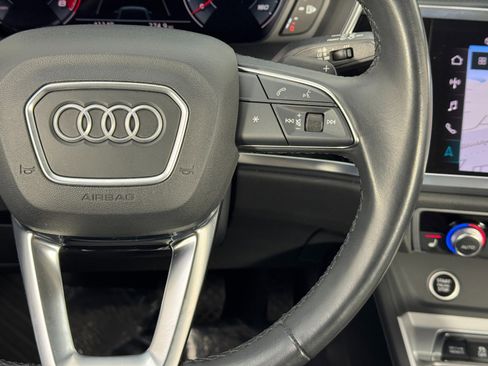 Used 2023 Audi Q3 2.0T Premium Plus image 23