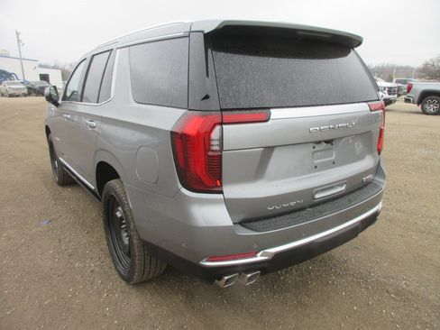 New 2026 GMC Yukon Denali image 7