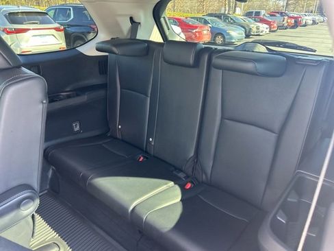 Used 2024 Toyota Grand Highlander Platinum image 17