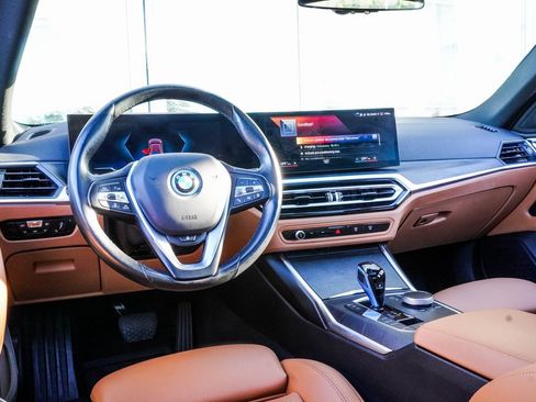 Used 2022 BMW i4 eDrive40 image 5