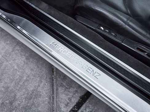 Used 2002 Mercedes-Benz SL 500 w/ SL2 Option Pkg image 32