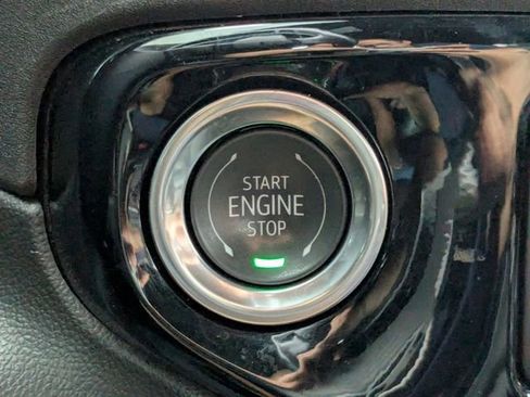 Certified 2024 Chevrolet Silverado 1500 ZR2 w/ Technology Package AWD/4WD image 42