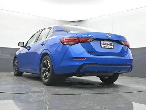 Used 2024 Nissan Sentra SV FWD image 30