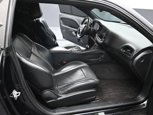 Used 2017 Dodge Challenger SXT Plus RWD image 25