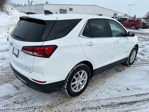 Used 2024 Chevrolet Equinox LT image 6