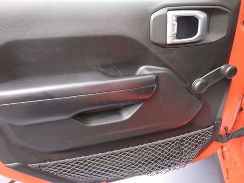 Used 2019 Jeep Wrangler Unlimited Sport AWD/4WD image 27