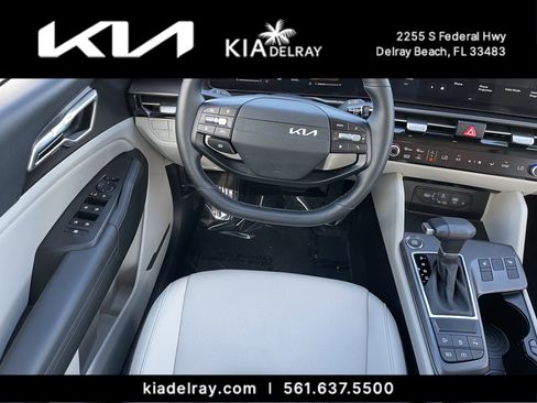 Used 2026 Kia Sportage EX w/ EX Panorama Roof Package image 12