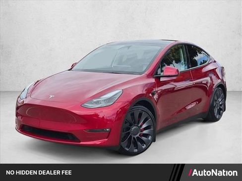 Used 2024 Tesla Model Y Performance AWD/4WD image 1