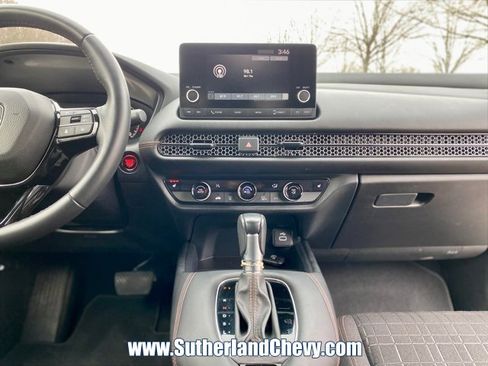 Used 2024 Honda HR-V Sport image 25