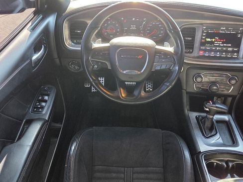 Certified 2019 Dodge Charger Scat Pack w/ Daytona Edition Group image 11