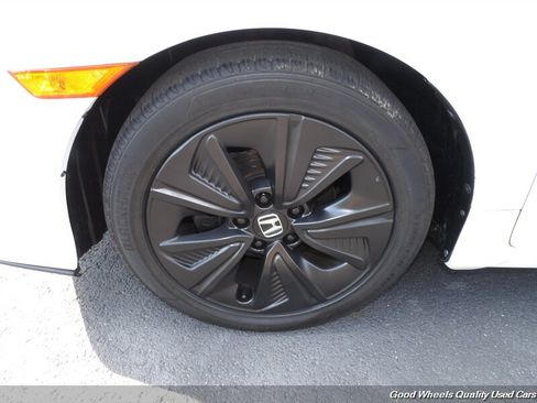 Used 2018 Honda Civic EX image 11
