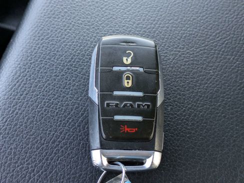 Used 2022 RAM 1500 Big Horn AWD/4WD image 28