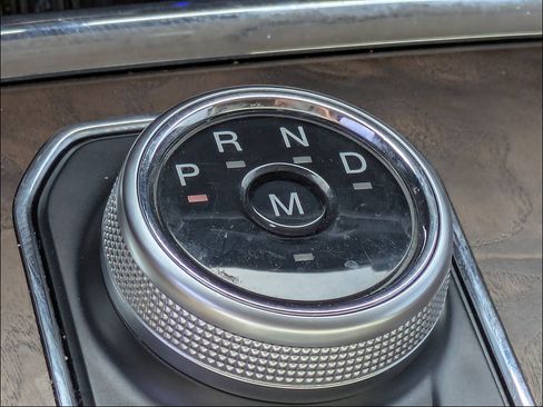 Used 2020 Ford Expedition Platinum RWD image 35