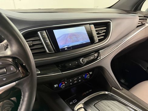 Used 2023 Buick Enclave Essence w/ Experience Buick Package AWD/4WD image 81