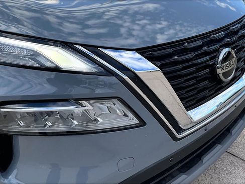 Used 2021 Nissan Rogue SL w/ Premium Package image 28