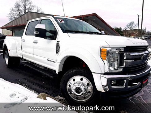 Used 2017 Ford F450 XLT w/ XLT Premium Package image 26