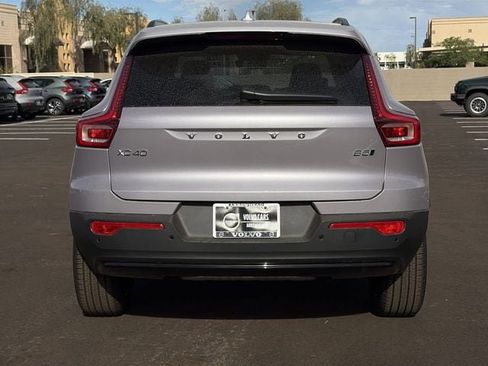 New 2026 Volvo XC40 B5 Ultra w/ Climate Package AWD/4WD image 8