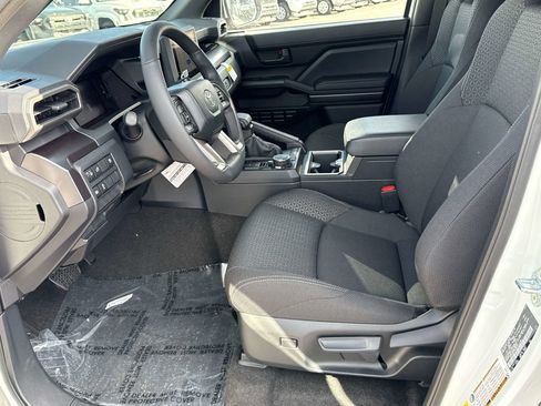 New 2026 Toyota 4Runner SR5 image 8