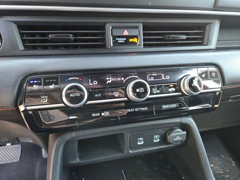 Certified 2026 Honda Passport TrailSport Elite image 18