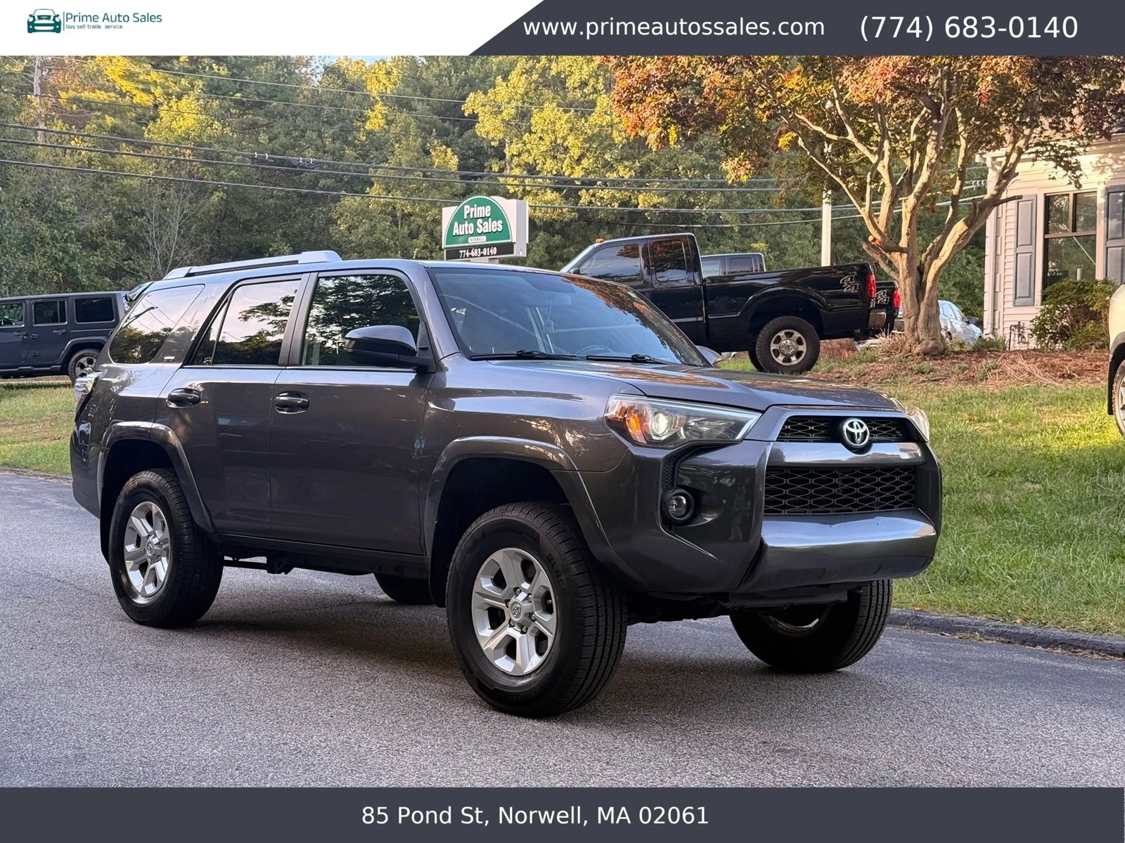 Used 2015 Toyota 4Runner SR5 AWD/4WD image 9