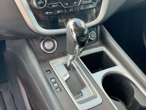 Used 2020 Nissan Murano Platinum w/ Cargo Package image 17