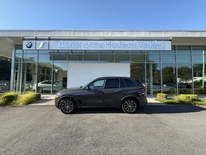 New 2026 BMW X5 M60i w/ Climate Comfort Package