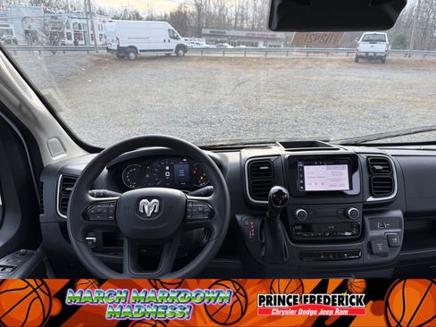 New 2026 RAM ProMaster 2500 w/ Quick Order Package 22G SLT image 15