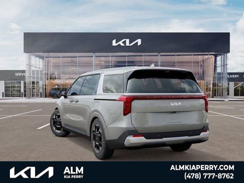 New 2026 Kia Carnival EX FWD image 4