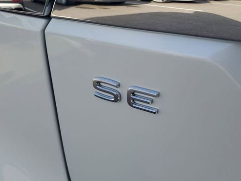 New 2026 Volkswagen Atlas SE image 6