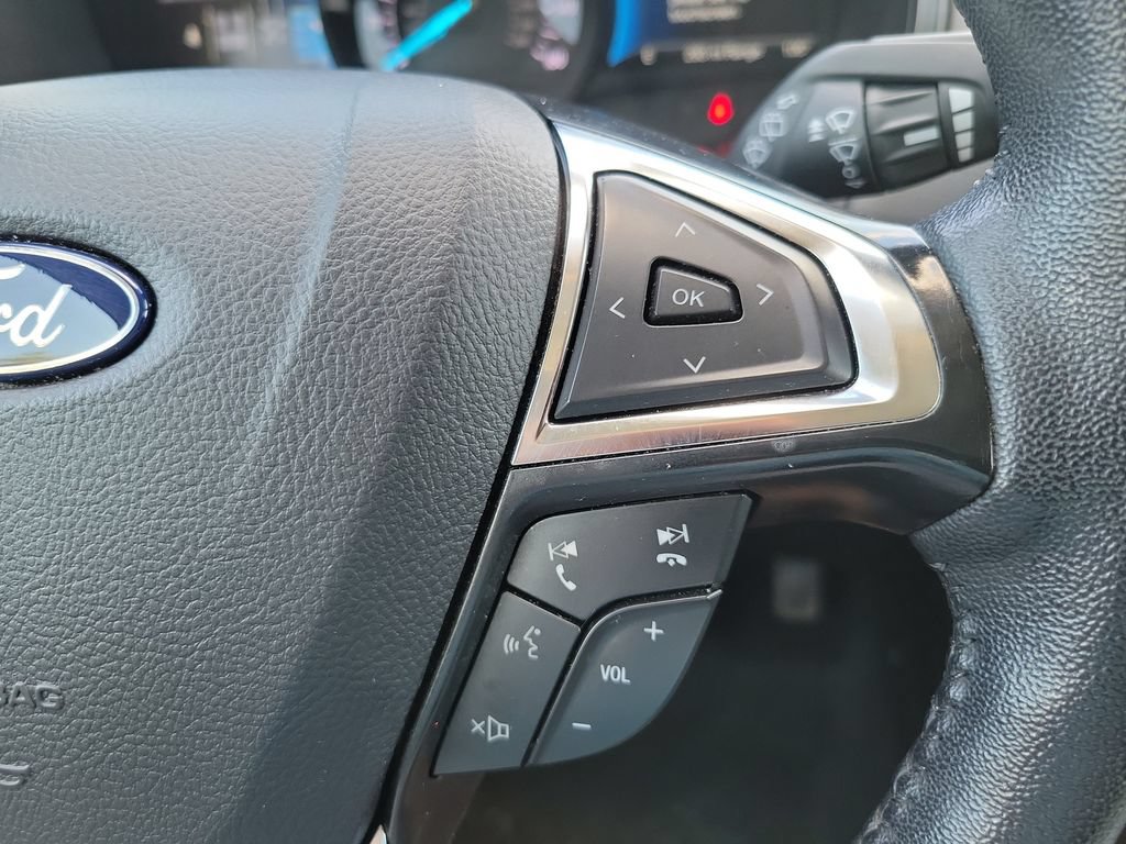 Used 2024 Ford Edge SEL AWD/4WD image 14