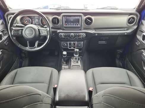 Used 2019 Jeep Wrangler Unlimited Sport S AWD/4WD image 18