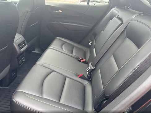 Used 2018 Chevrolet Equinox Premier FWD image 13