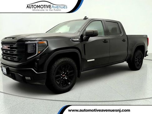 Used 2023 GMC Sierra 1500 Elevation AWD/4WD image 1