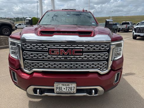 Used 2021 GMC Sierra 2500 Denali w/ Denali Ultimate Package image 2
